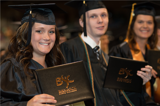 BSC honors 2017 graduates - image